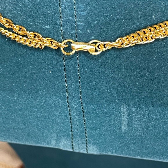 Vintage double chained owl necklace - Picture 2 of 2